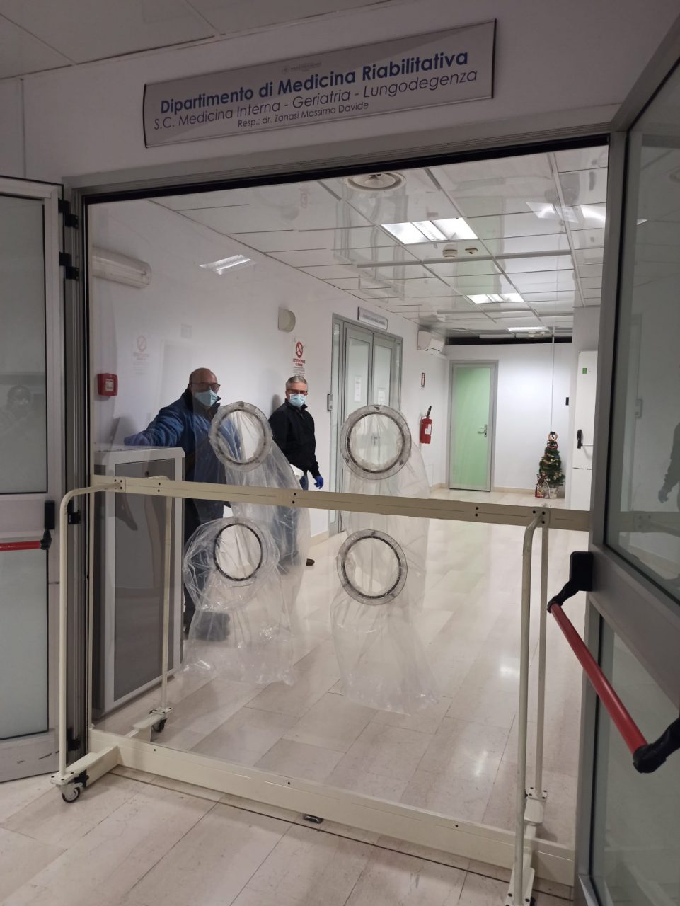 Porta degli abbracci Agrotecnica Patruno